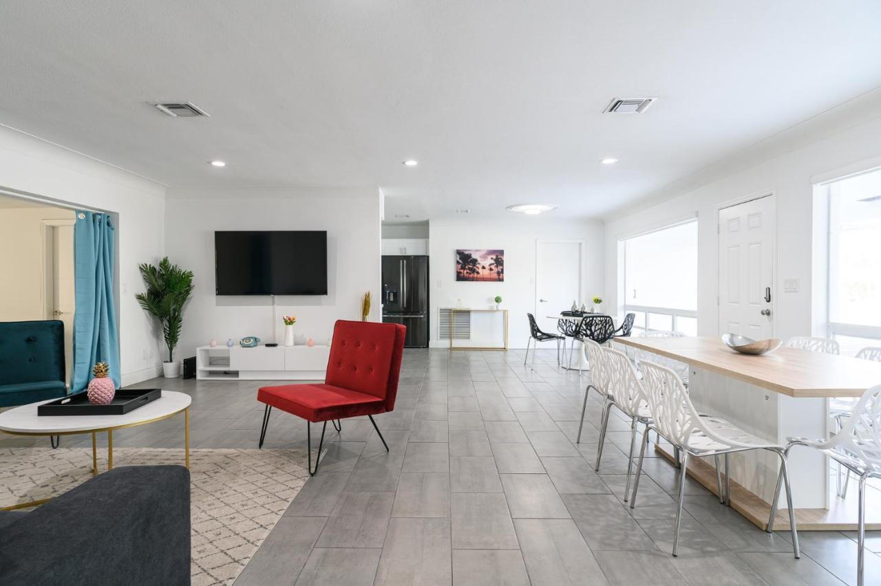 Luxury Casa 4 Bedrooms With Pool & Game Room 15 Mins To Ocean Fort Lauderdale Eksteriør bilde