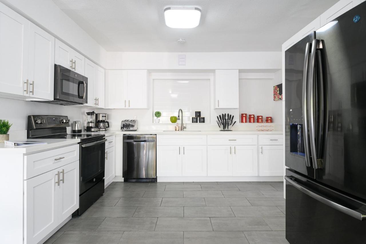 Luxury Casa 4 Bedrooms With Pool & Game Room 15 Mins To Ocean Fort Lauderdale Eksteriør bilde